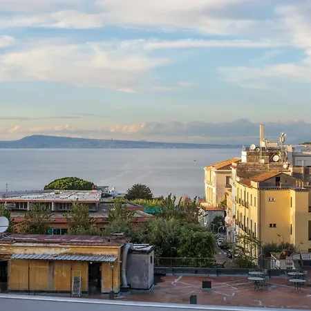 Rossella Apartment Sorrento
